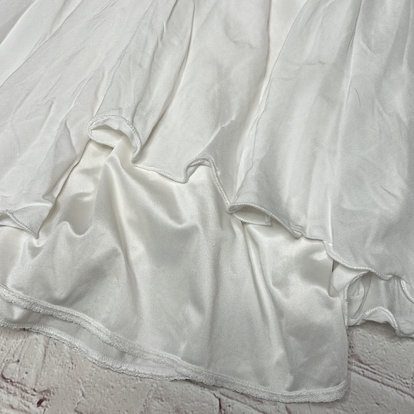 White Sundress - Picture 6 of 8